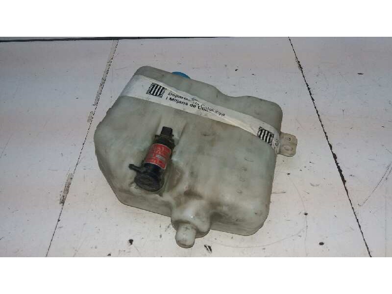 Recambio de deposito limpia para ssangyong rodius xdi limited awd referencia OEM IAM   