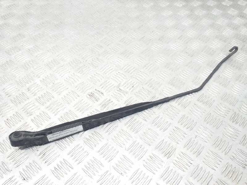 Recambio de brazo limpia delantero derecho para citroën c3 hdi 70 sensodrive premier referencia OEM IAM 6429V0  