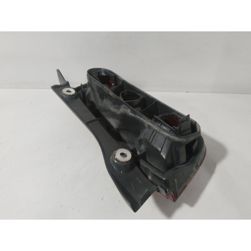 PILOTO TRASERO IZQUIERDO B6555AX720  - imagen 4