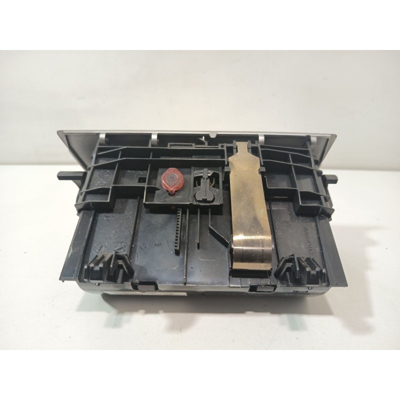 CENICERO 8M51A044J53AA37QC  - imagen 2