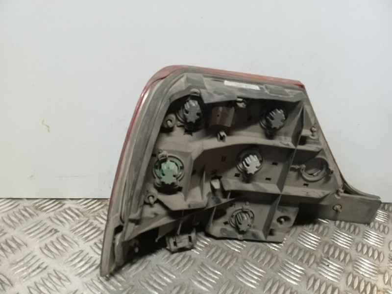 Recambio de piloto trasero derecho para mercedes-benz clase e (w124) berlina e 230 (124.023) referencia OEM IAM   