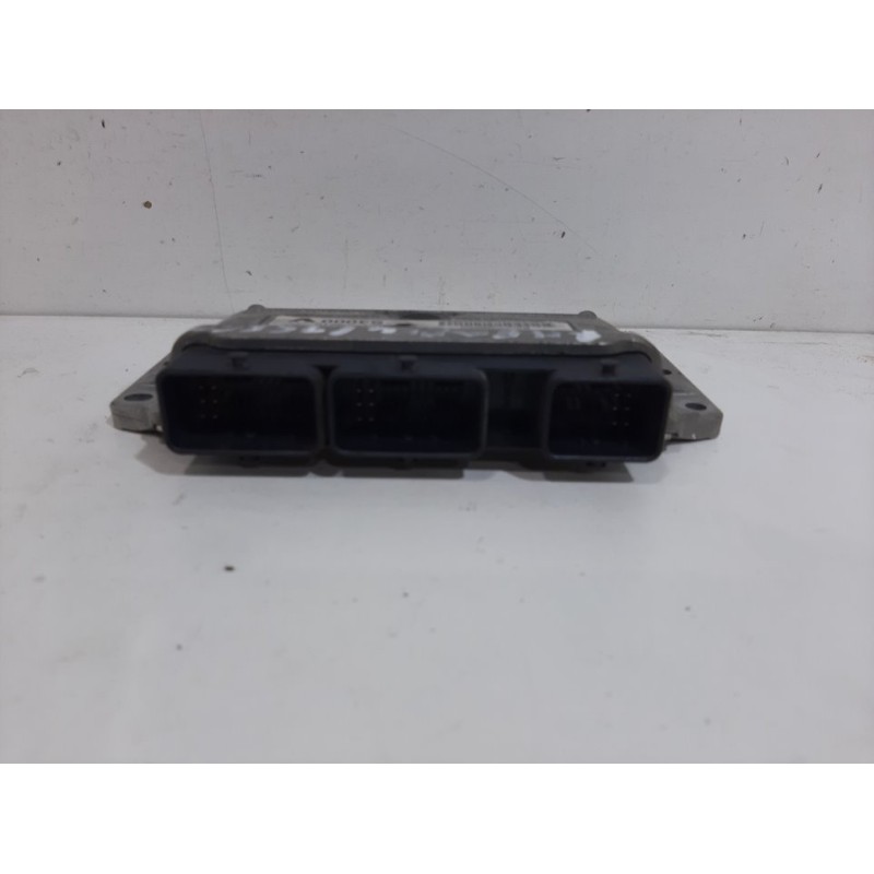 CENTRALITA MOTOR UCE 8200509552 8200509516  - imagen 1