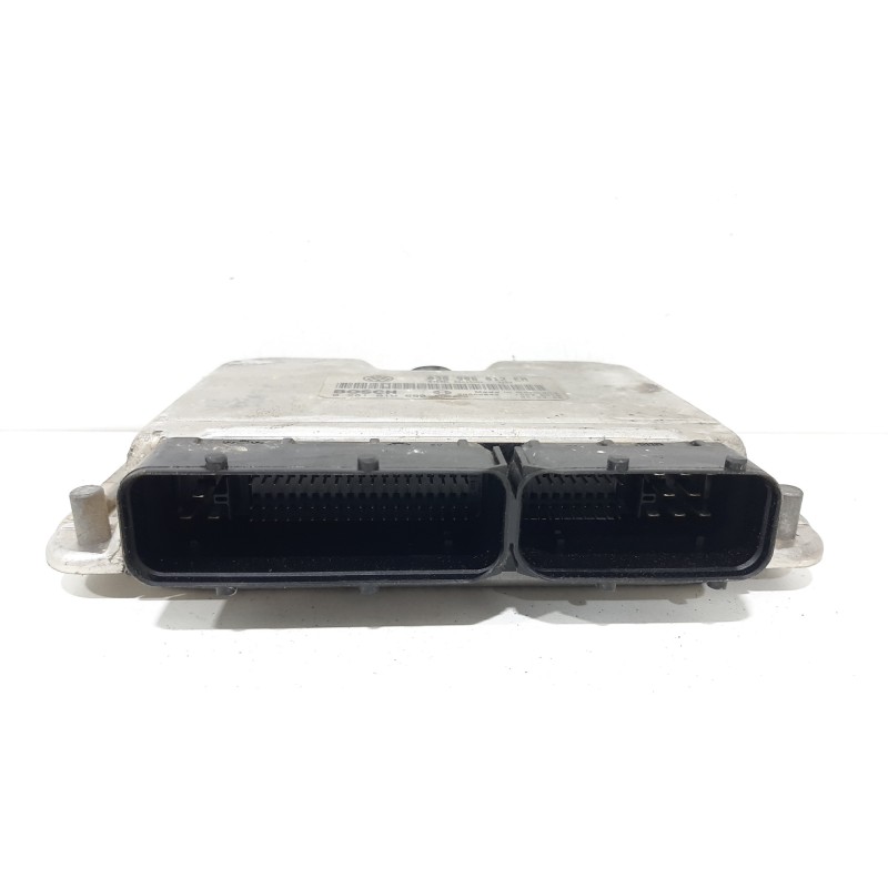 CENTRALITA MOTOR UCE 0281010690 038906012EM  - imagen 3