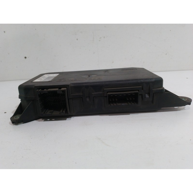 Recambio de centralita cierre para fiat stilo (192) 1.9 jtd / 1.9 jtd 115 active referencia OEM IAM 51711369  