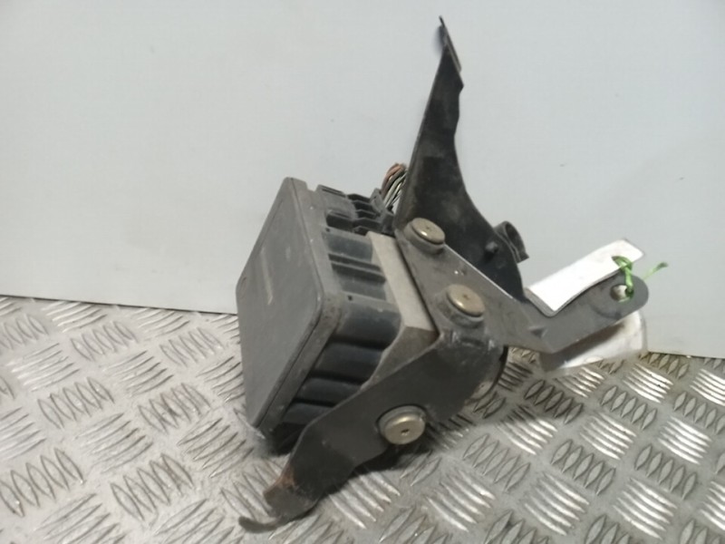 Recambio de abs para ford fiesta (cbk) ambiente referencia OEM IAM 10096001063  