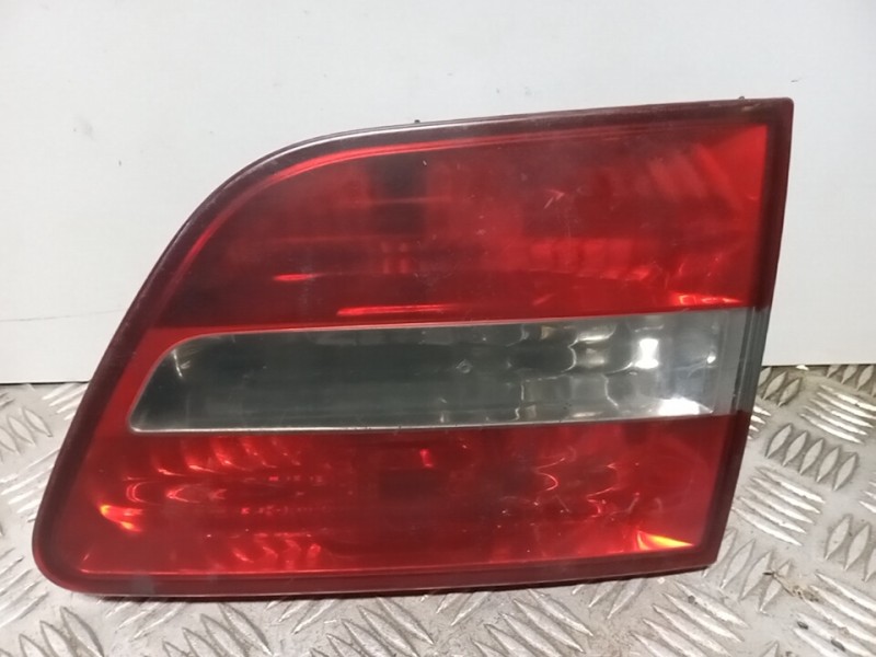 Recambio de piloto porton trasero derecho para fiat stilo (192) referencia OEM IAM   