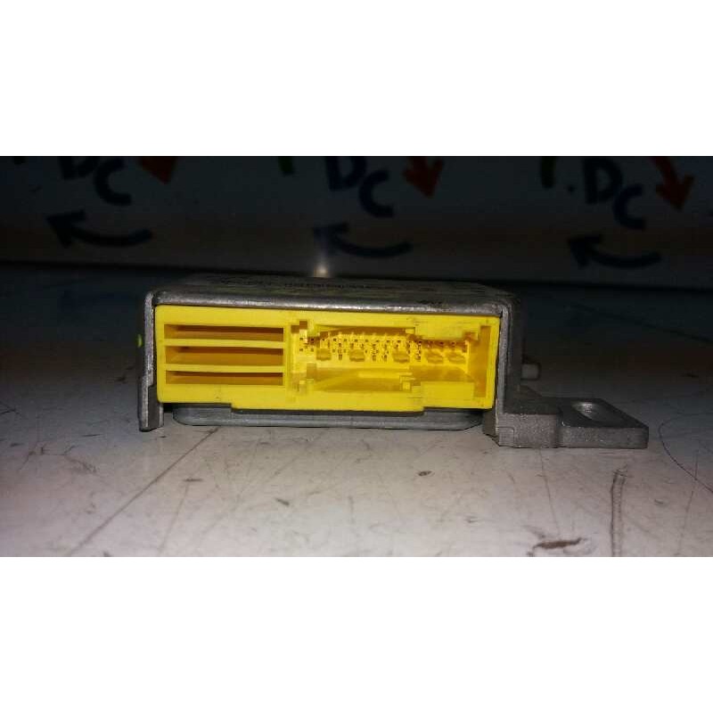 Recambio de centralita airbag para renault clio ii fase i (b/cbo) 1.2 limited (b/cboa/f) referencia OEM IAM 0285001157 770042831