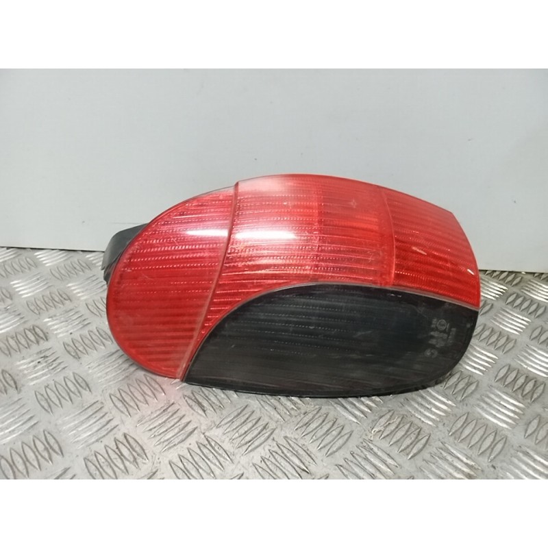 Recambio de piloto trasero izquierdo para peugeot 306 berlina 3/4/5 puertas (s2) xs referencia OEM IAM 6350H7  