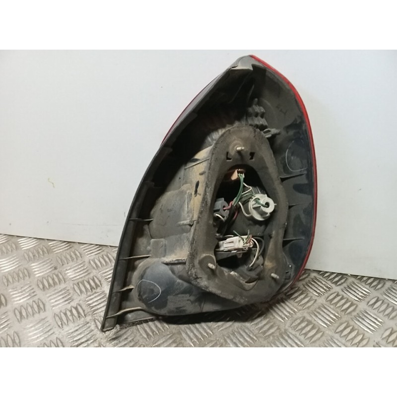 Recambio de piloto trasero izquierdo para toyota corolla (e11) 2.0 d linea terra sedán (4-ptas.) referencia OEM IAM   