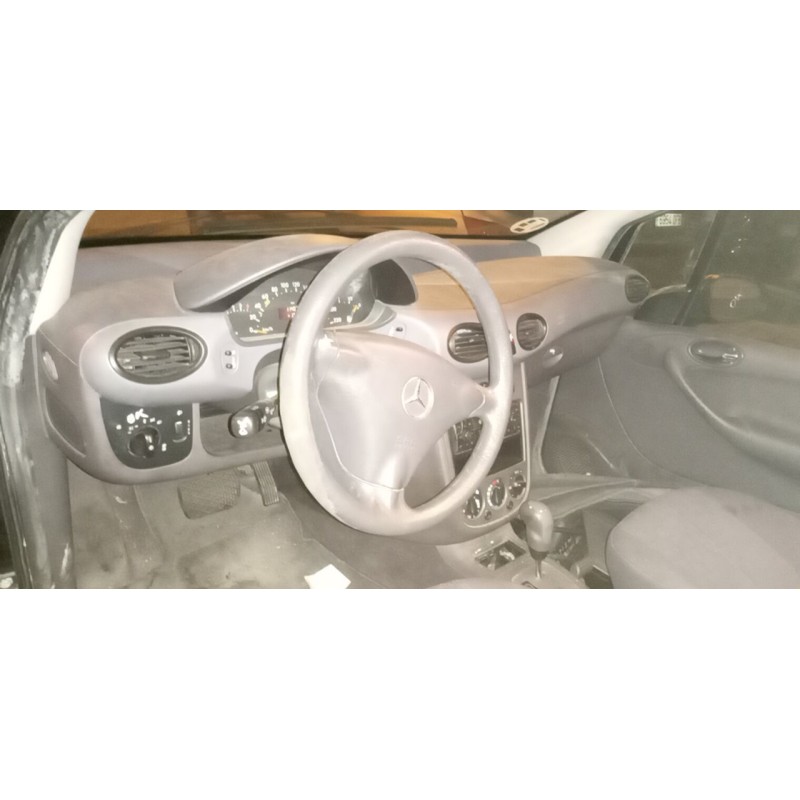 MERCEDES-BENZ CLASE A (W168) - imagen 2