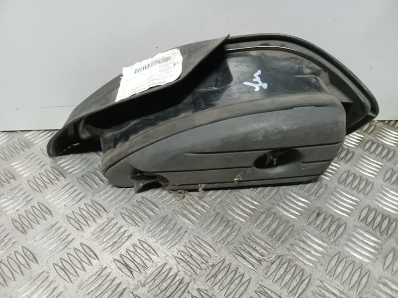Recambio de piloto trasero izquierdo para peugeot 306 berlina 3/5 puertas (s1) graffic referencia OEM IAM 635194  