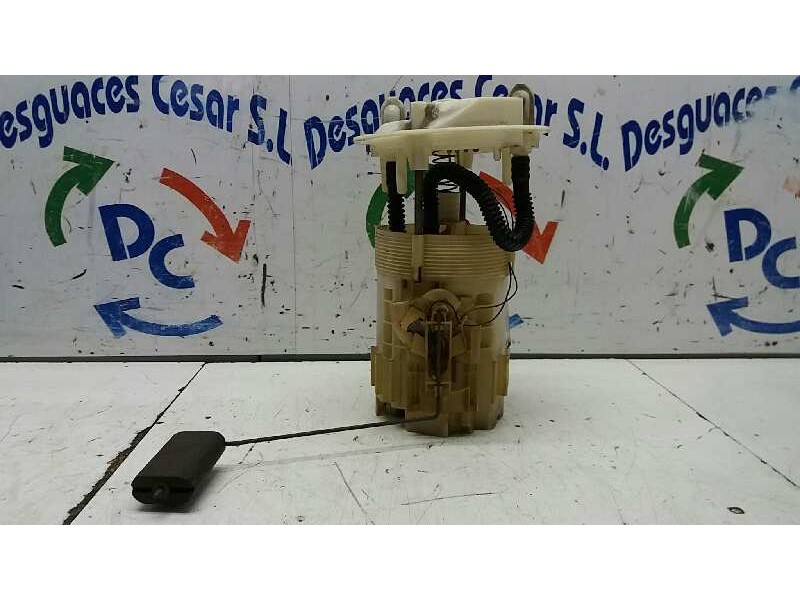 Recambio de aforador para renault megane ii berlina 3p confort expression referencia OEM IAM 7700429144  