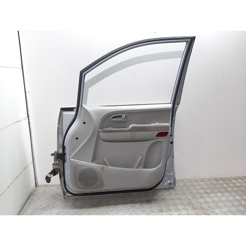 PUERTA DELANTERA DERECHA 760043A021A GRIS  - imagen 3