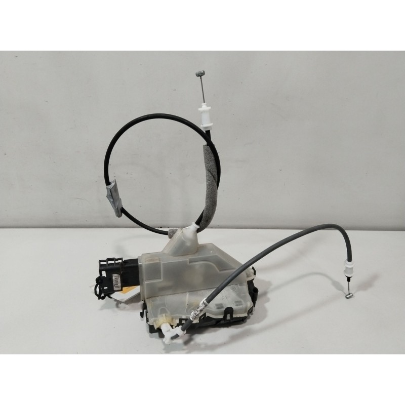 CERRADURA PUERTA TRASERA IZQUIERDA 825011KA2A  - imagen 1