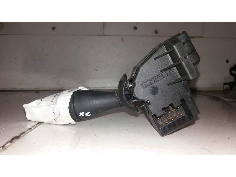 Recambio de mando limpia para ford focus berlina (cak) ambiente referencia OEM IAM 1093426   Recambio de mando limpia para ford focus berlina (cak) ambiente referencia OEM IAM 1093426
