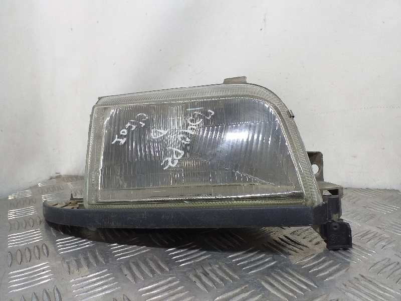 Recambio de faro derecho para renault clio i fase i+ii (b/c57) 1.2 alize referencia OEM IAM 7701042148  