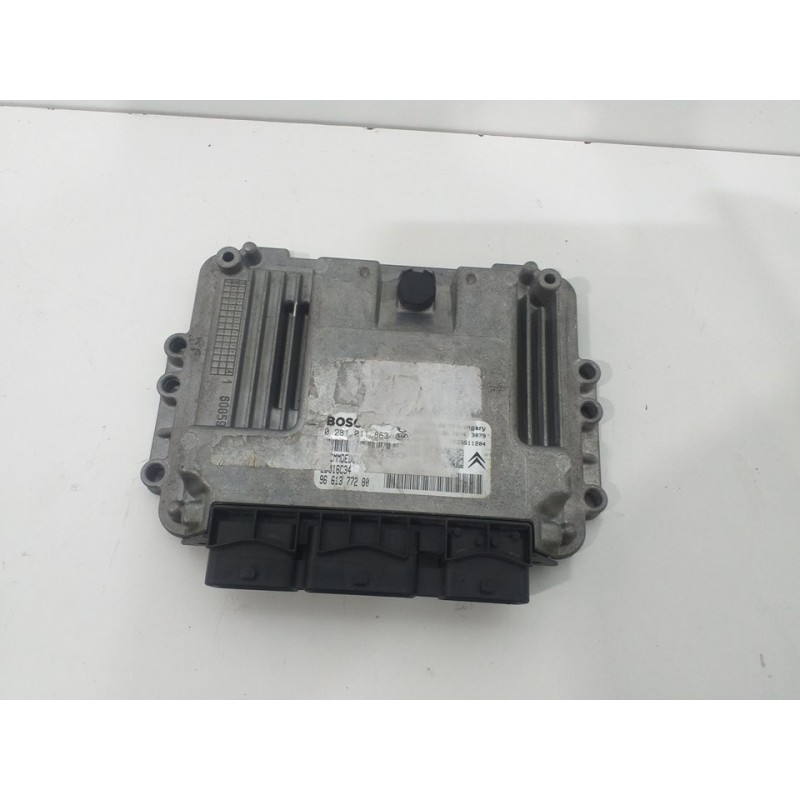 CENTRALITA MOTOR UCE 0281011863 0281011863  - imagen 2