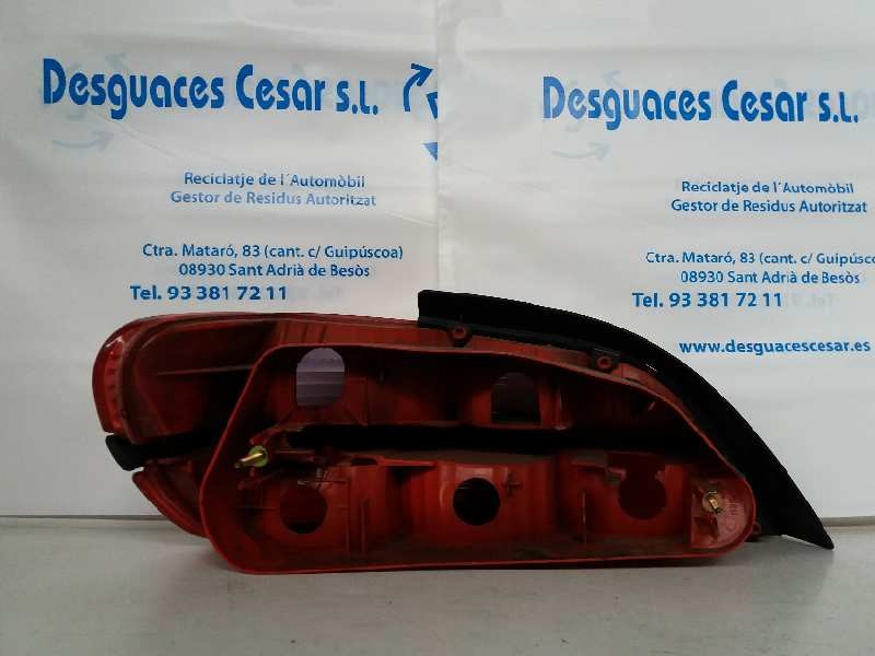 Recambio de piloto trasero derecho para peugeot 406 berlina (s1/s2) srdt referencia OEM IAM 6351E8   Recambio de piloto trasero derecho para peugeot 406 berlina (s1/s2) srdt referencia OEM IAM 6351E8