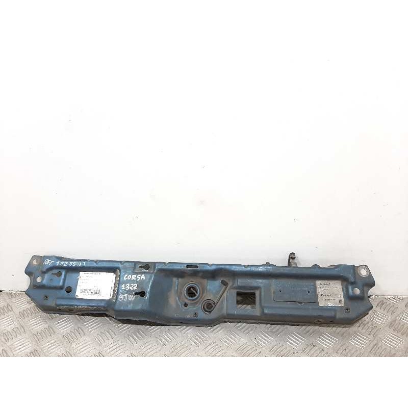 Recambio de panel frontal para opel corsa c club referencia OEM IAM   