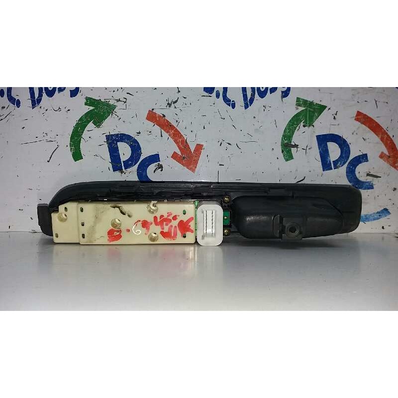Recambio de mando elevalunas delantero derecho para mitsubishi space wagon (n80/n90) 2.4 avance referencia OEM IAM    Recambio de mando elevalunas delantero derecho para mitsubishi space wagon (n80/n90) 2.4 avance referencia OEM IAM