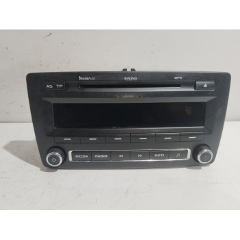 SISTEMA AUDIO / RADIO CD 1Z0035161C 