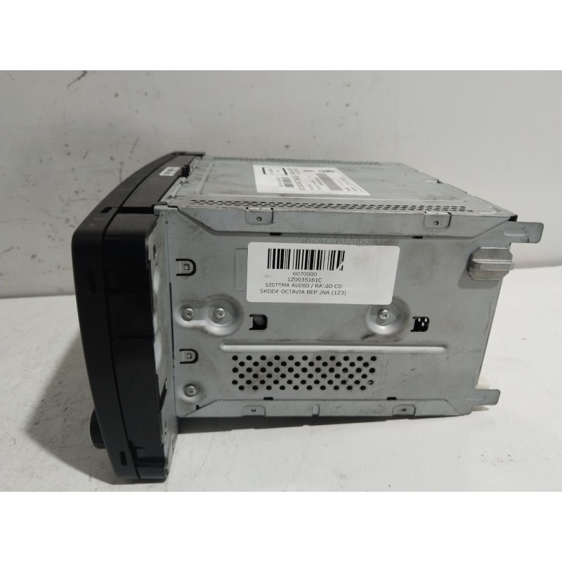 SISTEMA AUDIO / RADIO CD 1Z0035161C  - imagen 2