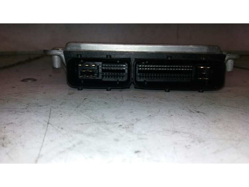 Recambio de centralita motor uce para seat cordoba berlina (6l2) signo/a referencia OEM IAM 0281010947  