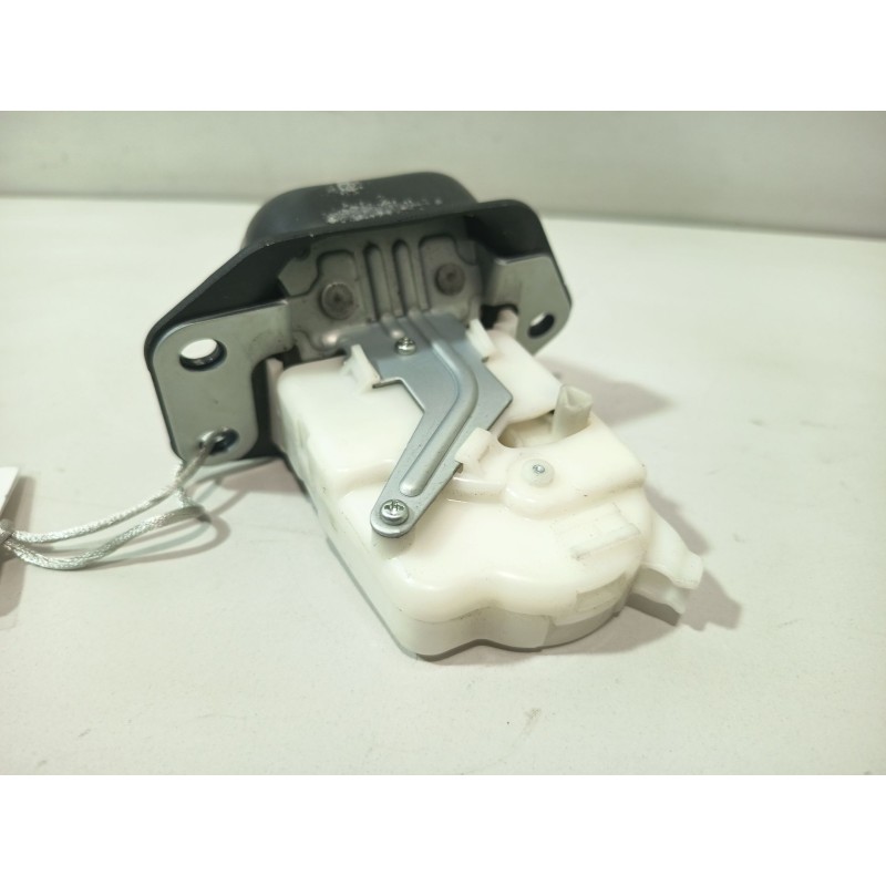 CERRADURA MALETERO / PORTON 90502EN00A  - imagen 3