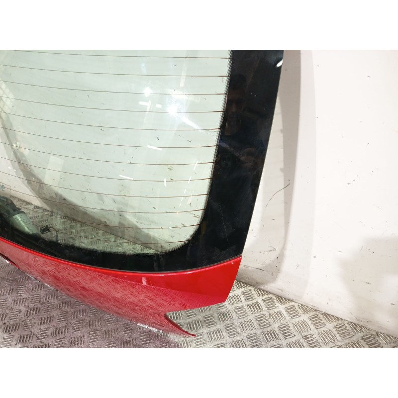 PORTON TRASERO 6J4827024A  - imagen 2