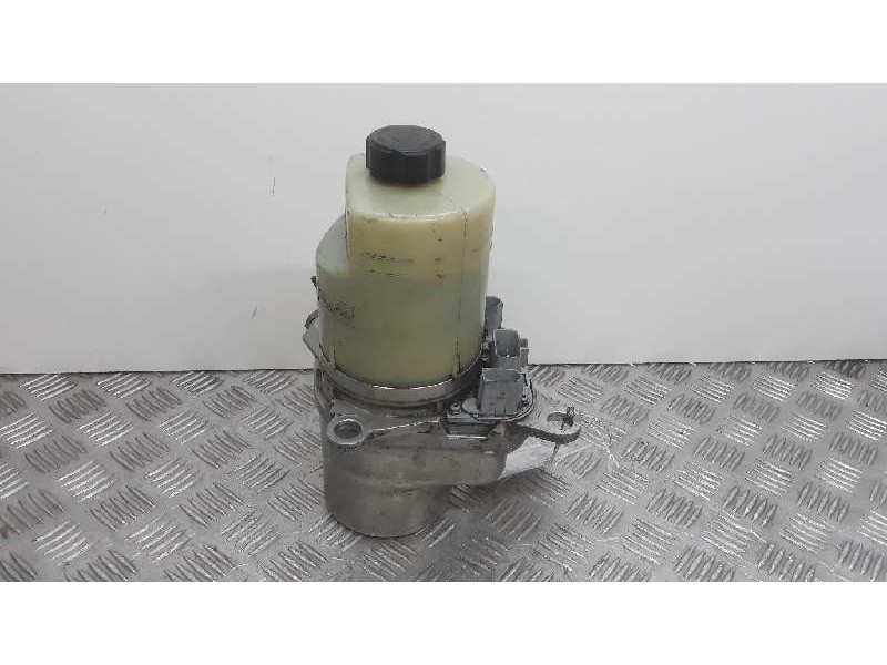 Recambio de bomba direccion para ford focus berlina (cak) referencia OEM IAM 4M513K514AC ELECTRICA 4M513K514AC