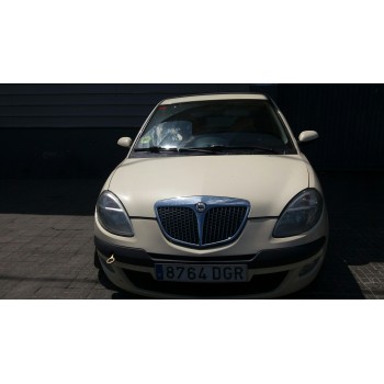 LANCIA YPSILON (101)