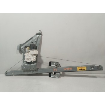 ELEVALUNAS DELANTERO IZQUIERDO A9067200046LH 