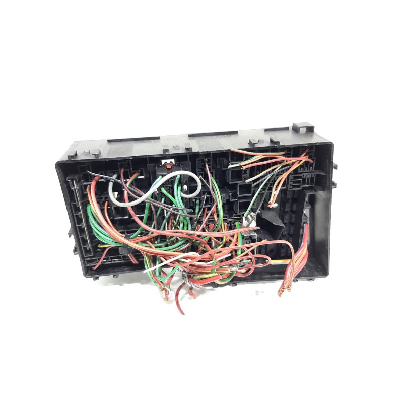 CAJA RELES / FUSIBLES 8688040 518818000  - imagen 3