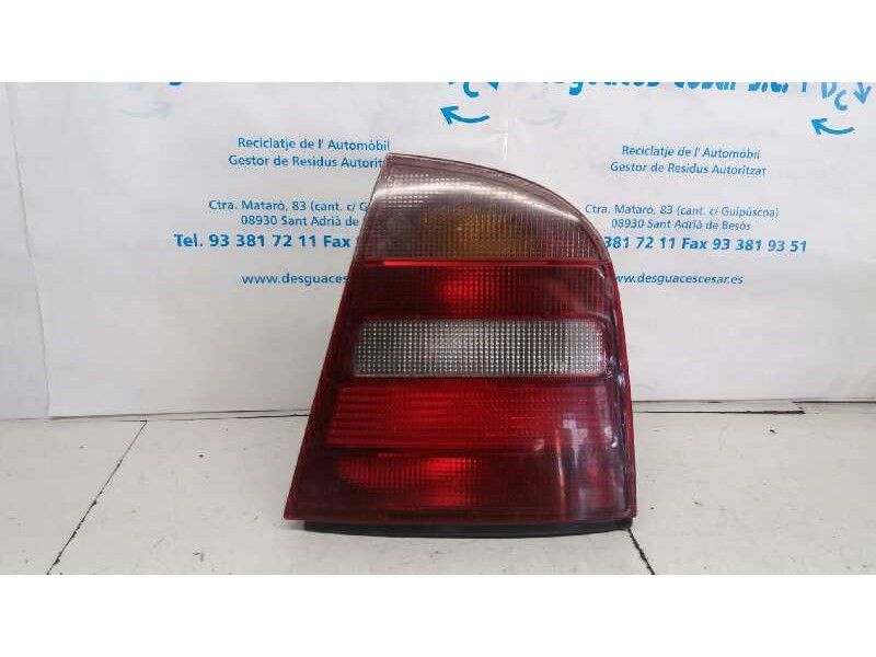 Recambio de piloto trasero derecho para skoda octavia berlina (1u2) ambiente referencia OEM IAM 1U6945112C  