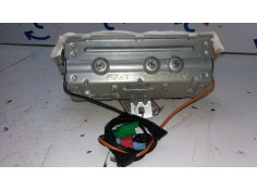 Recambio de airbag delantero derecho para peugeot 207 x-line referencia OEM IAM    2