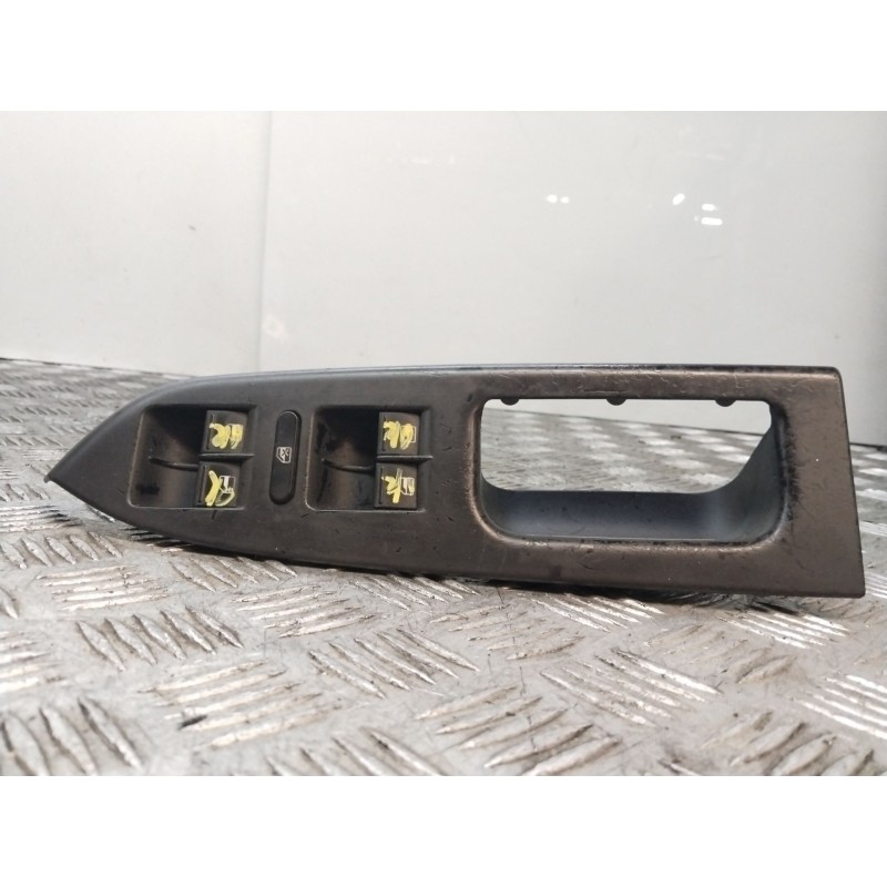 MANDO ELEVALUNAS DELANTERO IZQUIERDO 1T1867371F  - imagen 1