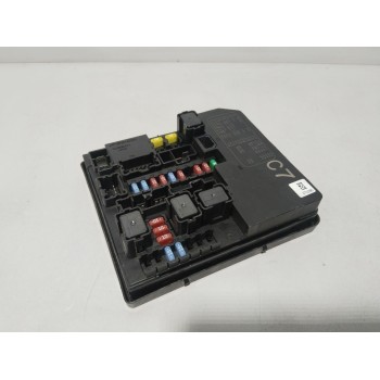 CAJA RELES / FUSIBLES 284B71KB0B 