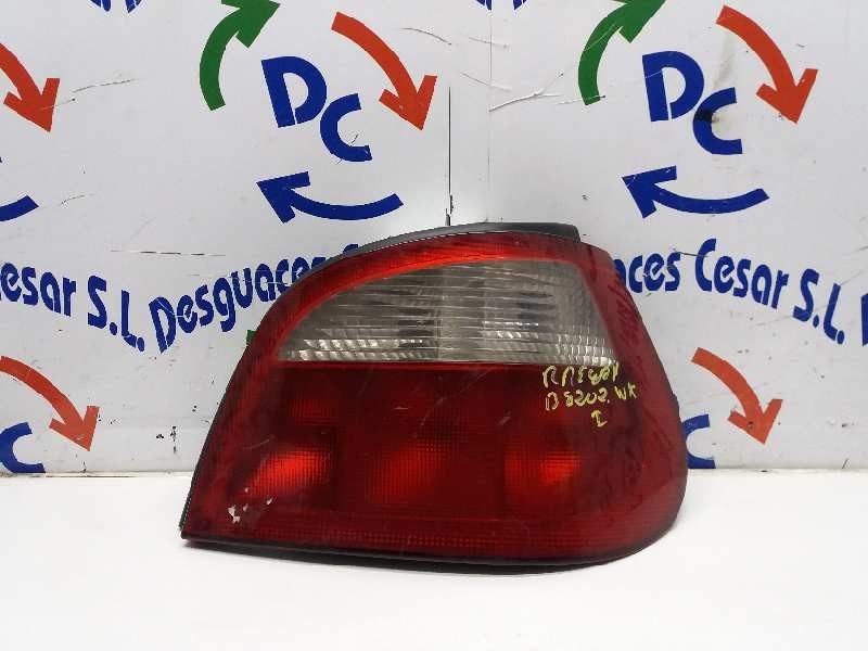 Recambio de piloto trasero derecho para renault megane i berlina hatchback (ba0) 1.9 diesel referencia OEM IAM    Recambio de piloto trasero derecho para renault megane i berlina hatchback (ba0) 1.9 diesel referencia OEM IAM