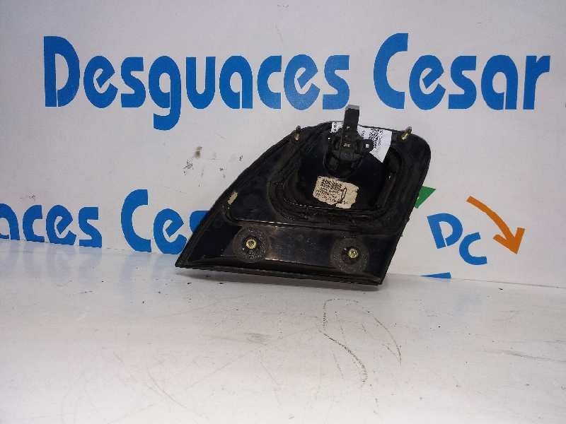 Recambio de piloto porton trasero derecho para nissan primera berlina (p11) comfort referencia OEM IAM 265509F625   Recambio de piloto porton trasero derecho para nissan primera berlina (p11) comfort referencia OEM IAM 265509F625