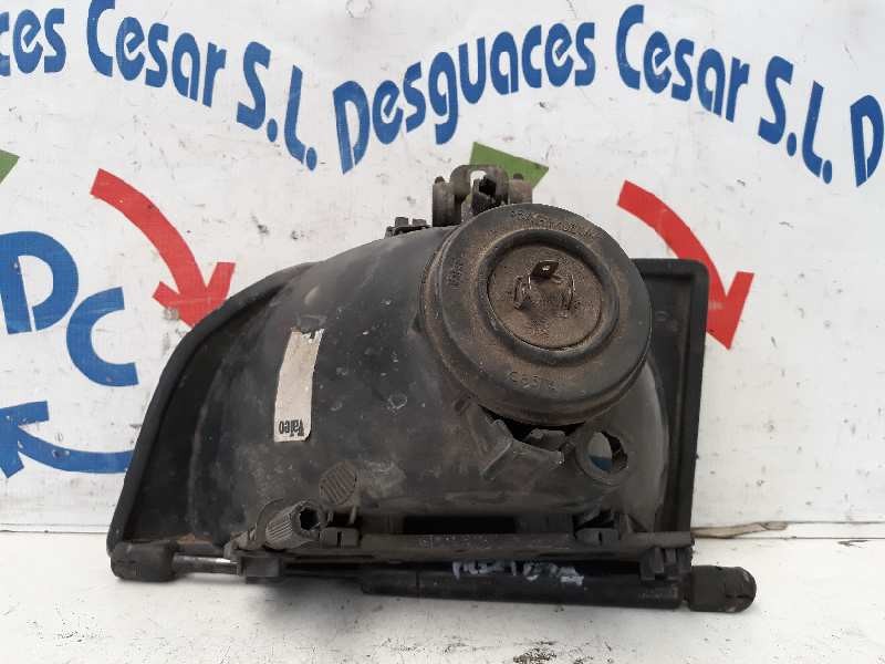 Recambio de faro derecho para ford fiesta berlina 1.4 16v cat referencia OEM IAM   