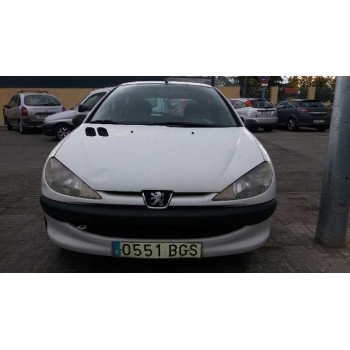 PEUGEOT 206 BERLINA