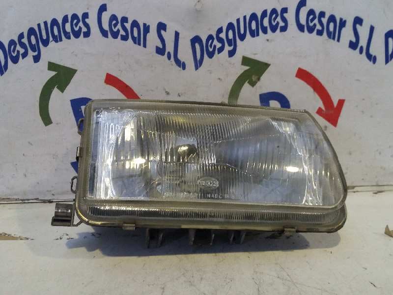 Recambio de faro derecho para volkswagen polo berlina (6n1) básico referencia OEM IAM 0986310806  
