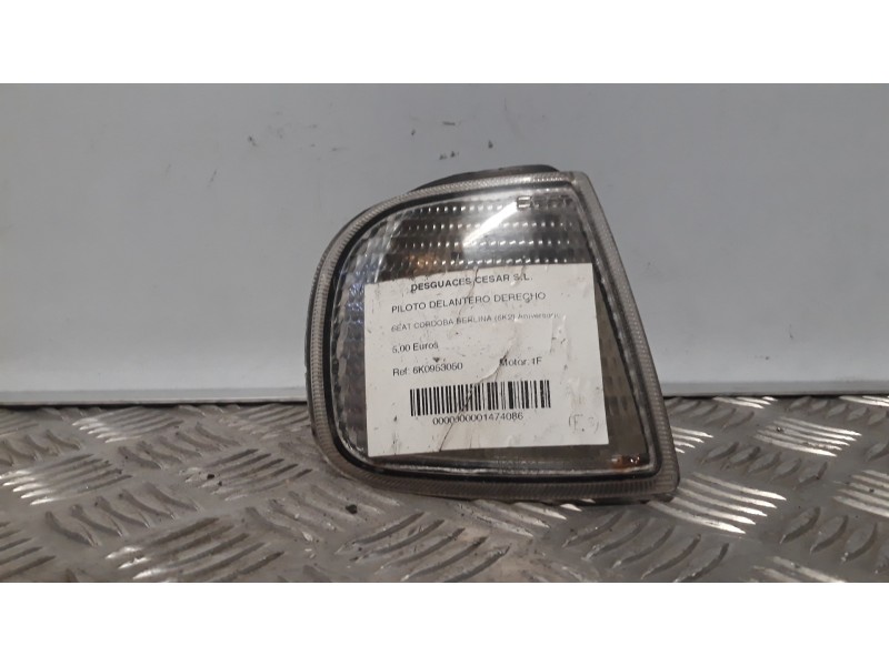 Recambio de piloto delantero derecho para seat cordoba berlina (6k2) aniversario referencia OEM IAM 6K0953050  