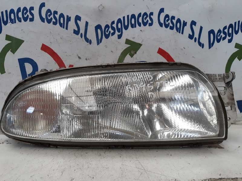 Recambio de faro derecho para ford fiesta berlina básico referencia OEM IAM 1042630  