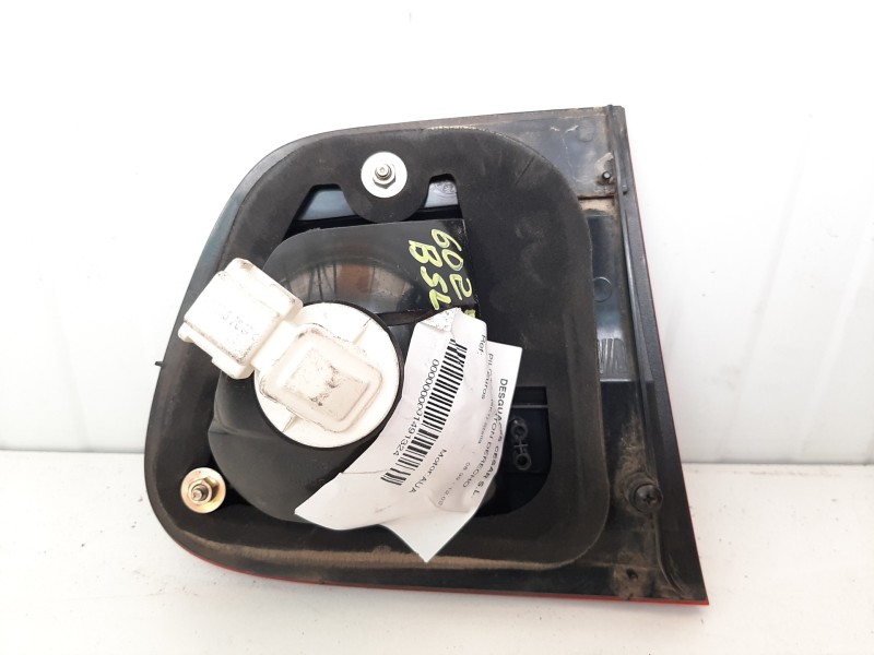 Recambio de piloto porton trasero derecho para seat ibiza (6k1) stella referencia OEM IAM   