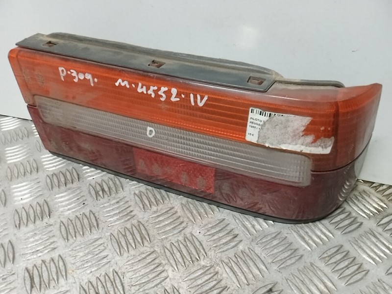 Recambio de piloto trasero derecho para peugeot 309 1.4 referencia OEM IAM   