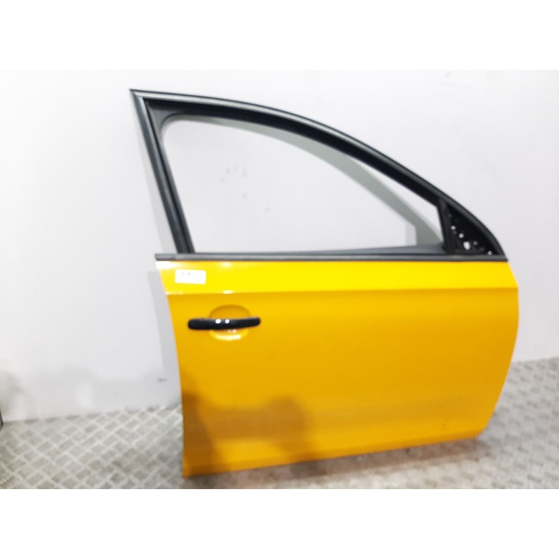 PUERTA DELANTERA DERECHA 5JA831052C AMARILLO - imagen 2