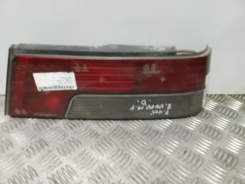 Recambio de piloto trasero derecho para peugeot 405 break 1.8 cat referencia OEM IAM   