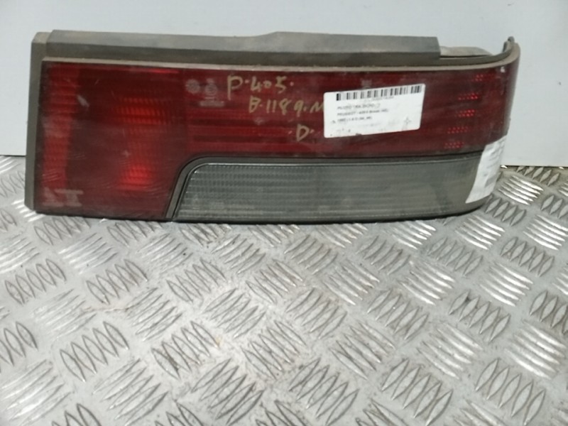 Recambio de piloto trasero derecho para peugeot 405 break 1.8 diesel referencia OEM IAM   