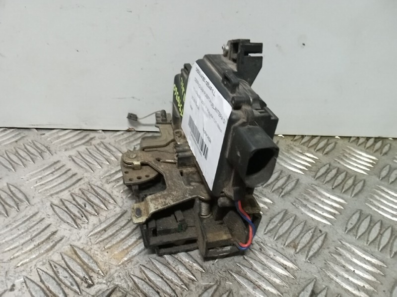 Recambio de cerradura puerta delantera derecha para volkswagen golf iv berlina (1j1) básico referencia OEM IAM   